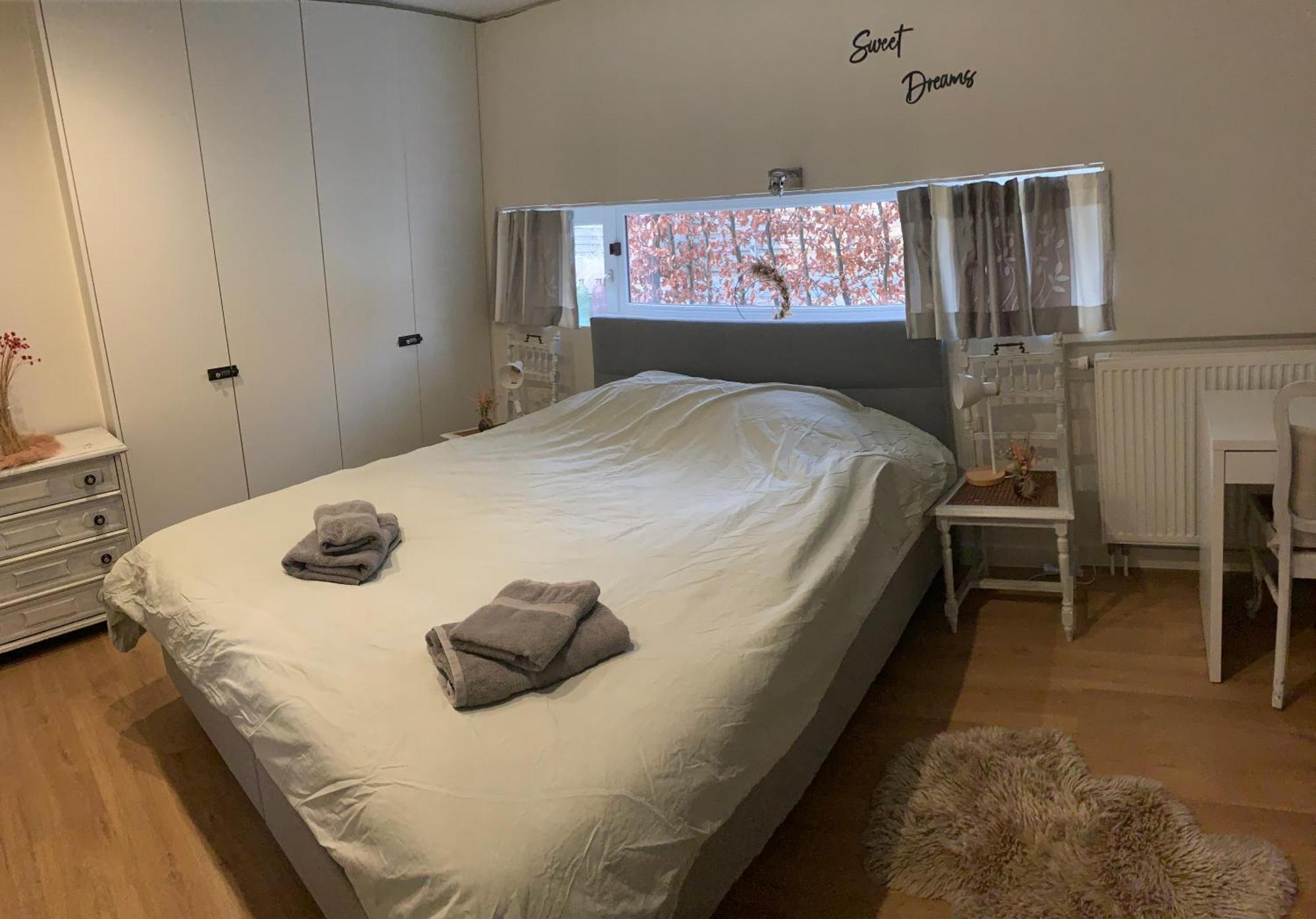 Woning Gelegen In Rustige Bosrijke Omgeving *
